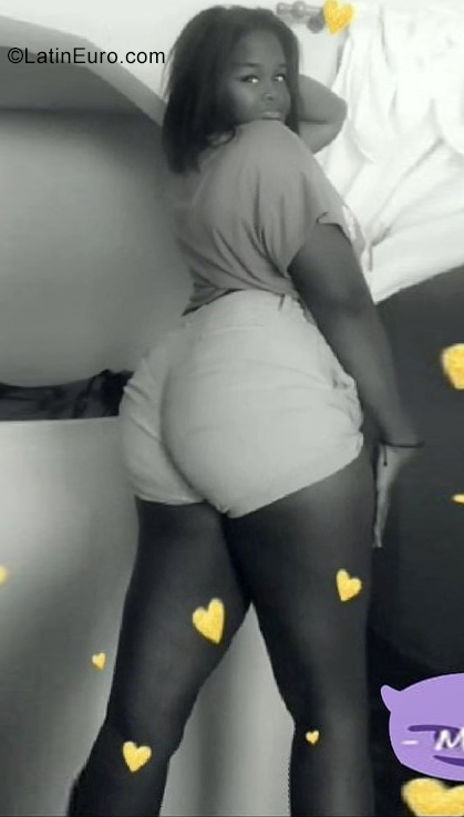 Date this cute Dominican Republic girl Johanna from Santo Domingo DO39442