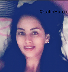 Date this good-looking Colombia girl Natalia from Cali CO25814