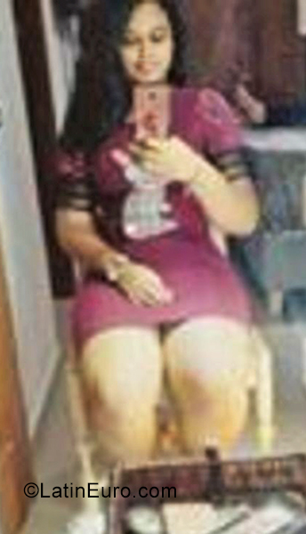 Date this foxy Dominican Republic girl Marisbel from Santo Domingo DO35583