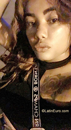 Date this athletic Dominican Republic girl Sukie from Santiago DO35589