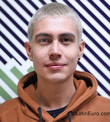 Date this charming Colombia man Douglas from Medellin CO25844