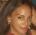 cute Cuba girl Yune from Havana CU562