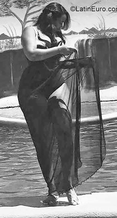 Date this nice looking Dominican Republic girl Francis from Santiago DO35657