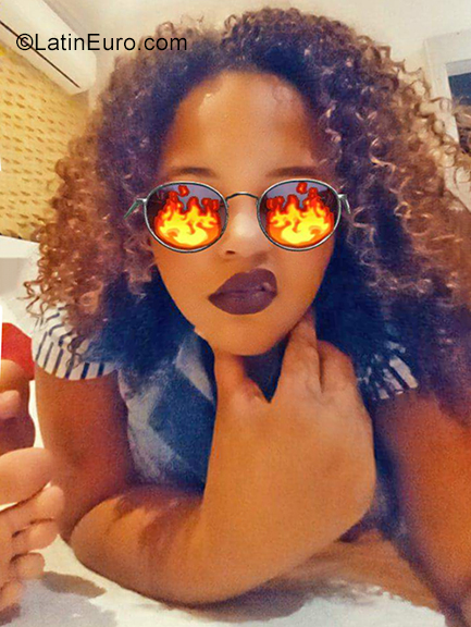 Date this georgeous Brazil girl Ana Clara from Rio de Janeiro BR10891