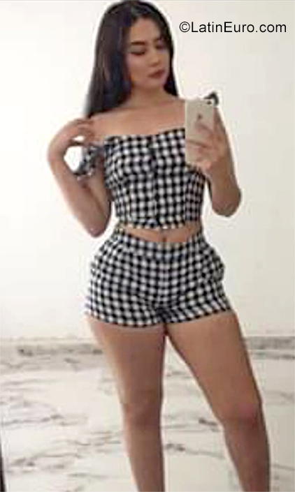 Date this charming Dominican Republic girl Maria from Santiago DO35669