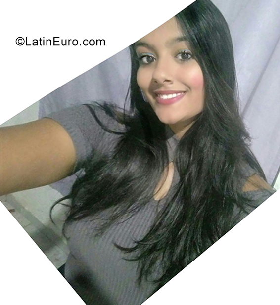 Date this athletic Brazil girl Tamiras from Fortaleza BR10905