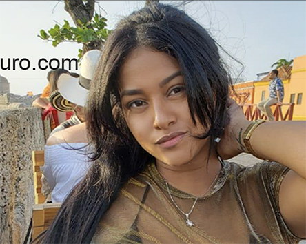Date this pretty Colombia girl Ruth from Cartagena CO25980