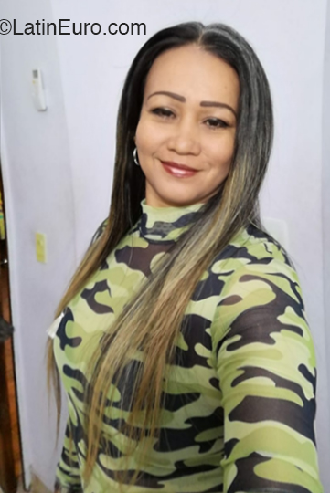 Date this delightful Colombia girl Maritz from Cucuta CO26049