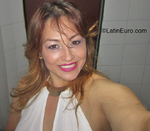 tall Colombia girl Francia from Cali CO26064