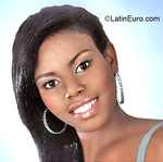 attractive Cuba girl Darelis from Santiago de Cuba CU662
