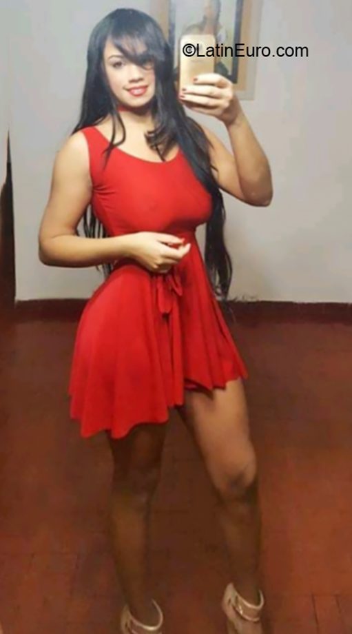 Date this funny Dominican Republic girl Josefina from La Romana DO36186