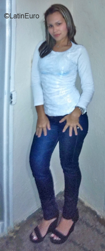 Date this exotic Venezuela girl Flor from Ciudad Guayana VE2760