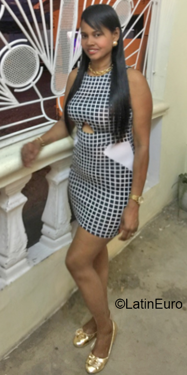Date this beautiful Dominican Republic girl Mary from Bani DO36467