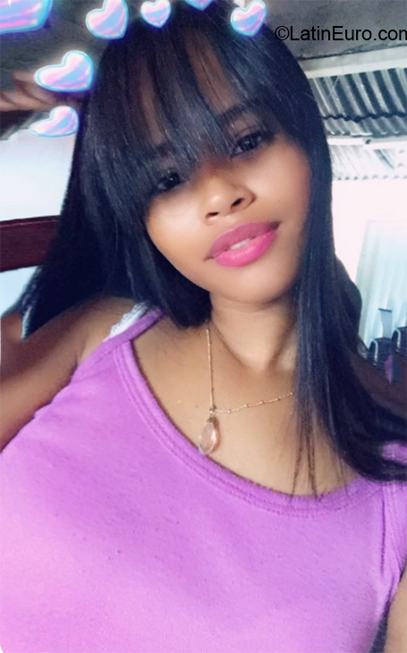 Date this exotic Dominican Republic girl Lenita from Santiago DO36593
