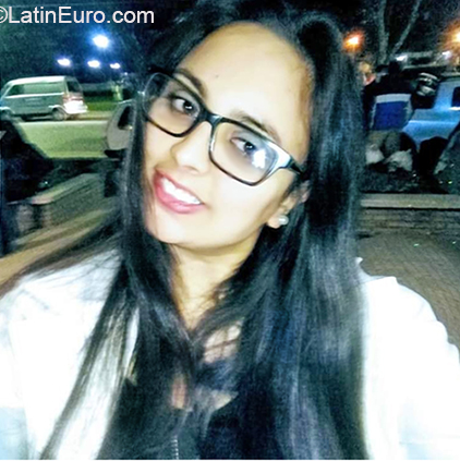 Date this cute Uruguay girl Beatriz from Montevideo UY32