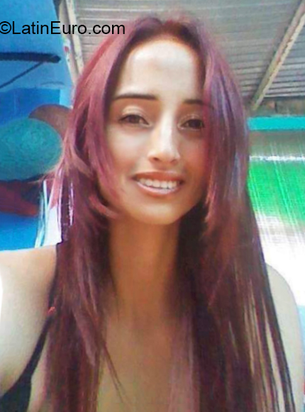 Date this funny Colombia girl Melissa from Bogota CO26365