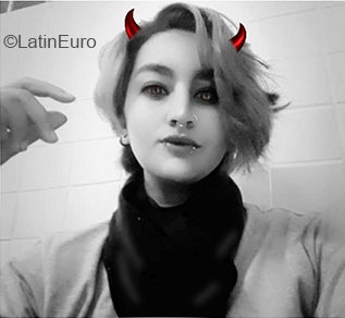 Date this beautiful Brazil girl Samanta from Brasília BR10968