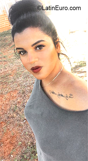 Date this beautiful Brazil girl Yasmin from Santo Expedito BR10969