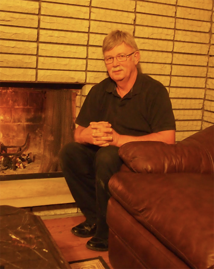 Date this charming United States man Steve from Warren US21494