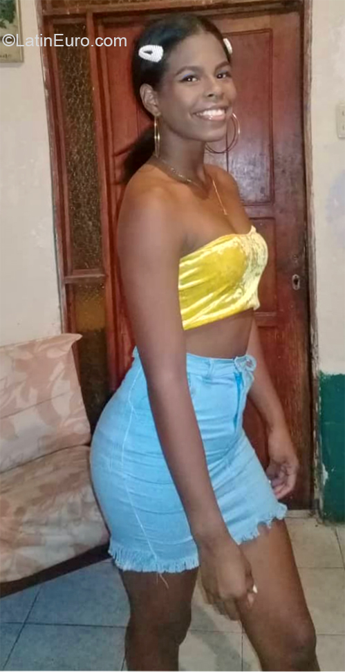 Date this exotic Venezuela girl Ixhel from Barquisimeto VE2868