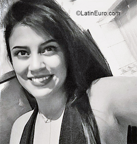 Date this fun Brazil girl Andressa from Santa Maria BR11017