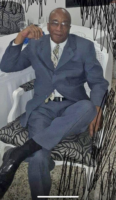 Date this fun United States man Frank from Sunrise US20573