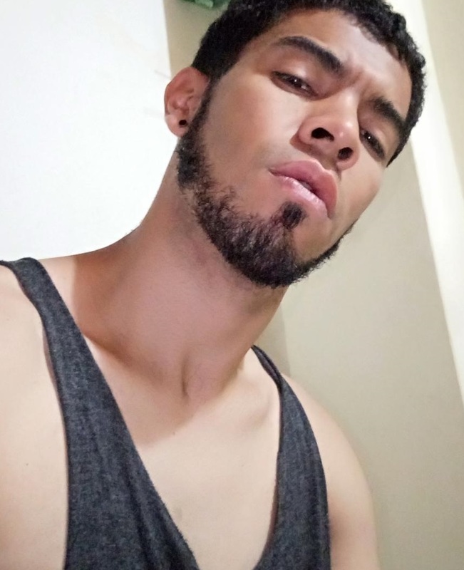 Date this athletic United States man Alejandro from Miami US20586
