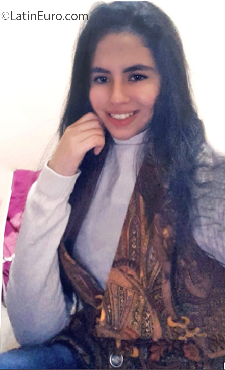 Date this sultry Paraguay girl Natasha from Ciudad del este PY27