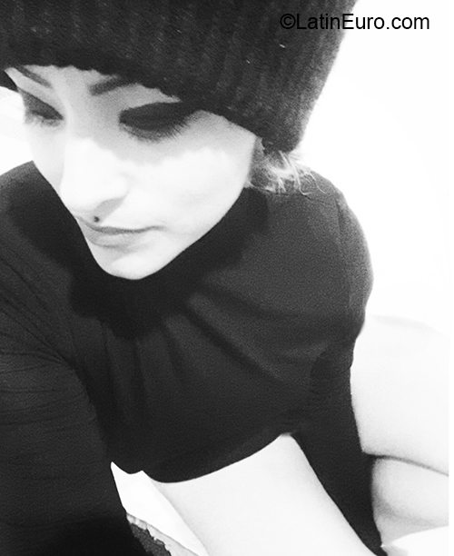 Date this good-looking Mexico girl Estebaliz from Hermosillo MX1763