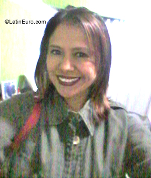 Date this cute Venezuela girl Catherine from Caracas VE2962
