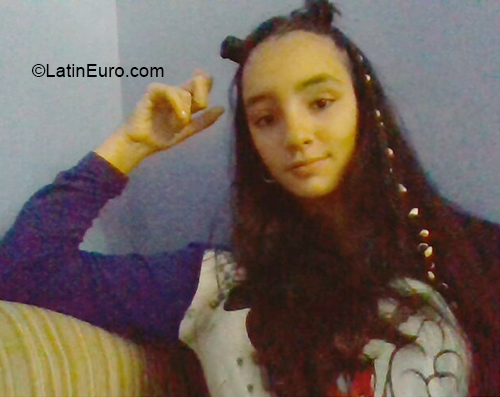 Date this sultry Uruguay girl Lucia from Montevideo UY44