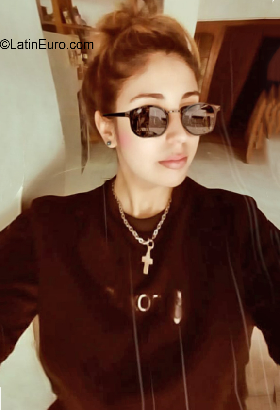 Date this hot Argentina girl Nati from Entre Rios AR339