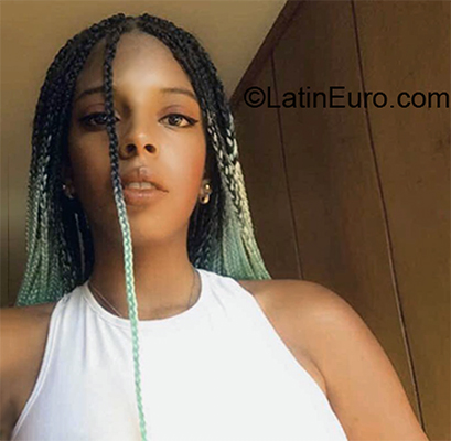 Date this exotic Dominican Republic girl Natalia from Santiago DO37464