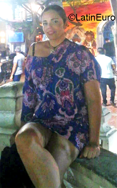 Date this athletic Colombia girl Rosi from Cucuta CO26848