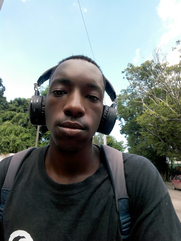Date this beautiful Cuba man Yohan from La Habana CU657