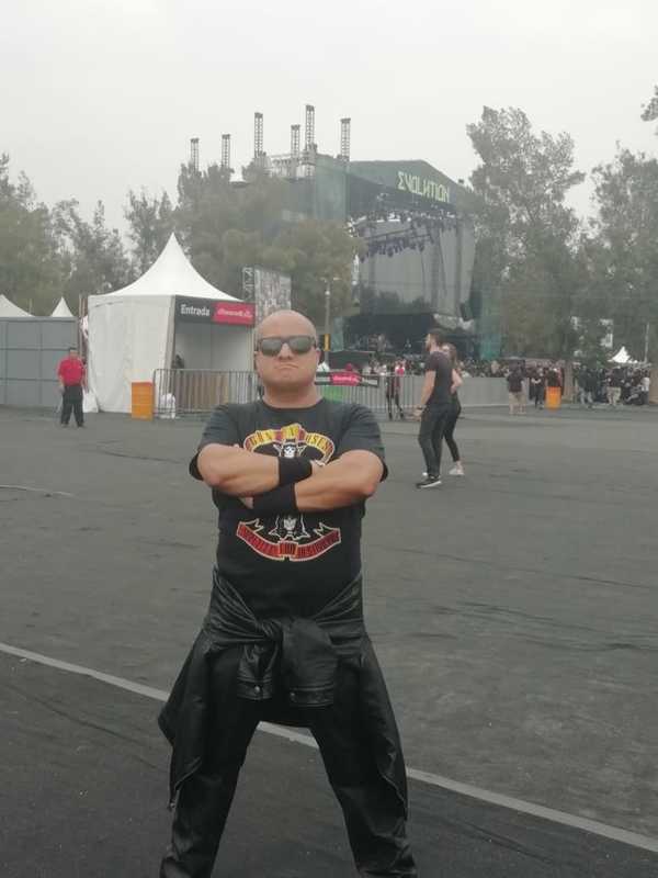 Date this nice looking Mexico man Alex from Mexico City MX1798