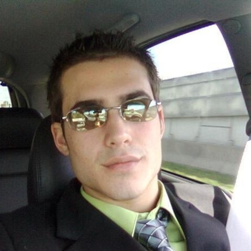 Date this fun United States man Dan from Dunedin US20685