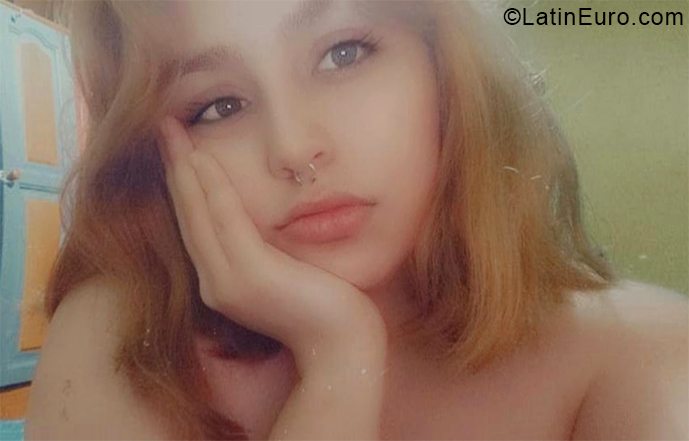 Date this georgeous Argentina girl Agustina from Buenos Aires AR395