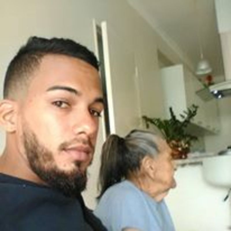 Date this funny Venezuela man Fabio maestre from Pto Ordaz VE3159