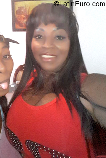 Date this good-looking Colombia girl Sara from Cali CO27330