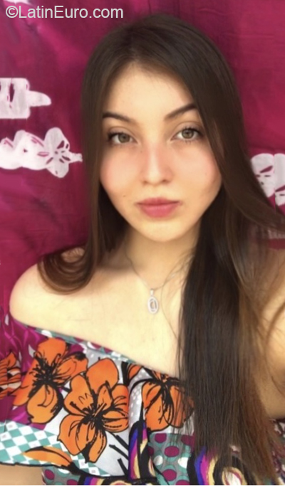 Date this cute Ecuador girl Dani from Machala EC506