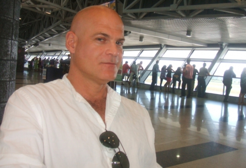 Date this foxy Colombia man Glenngary from Cali CO27502