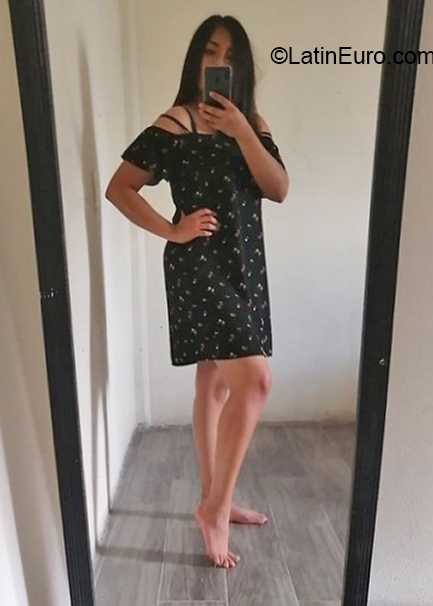 Date this voluptuous Mexico girl Itze l from Puebla MX1886