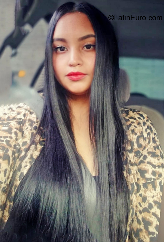 Date this funny Colombia girl Ana from Medellin CO27891