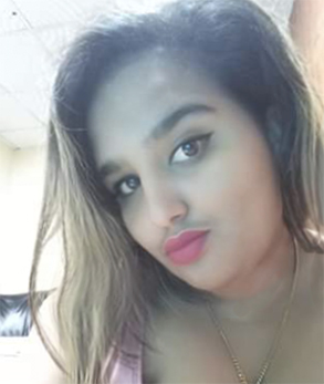 Date this athletic Cuba girl Karina from Havana CU702