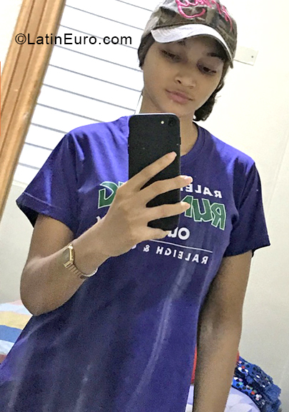 Date this beautiful Dominican Republic girl Maria from Santo Domingo DO38512