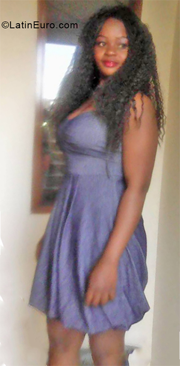 Date this sultry Colombia girl Tatiana from Bogota CO28217