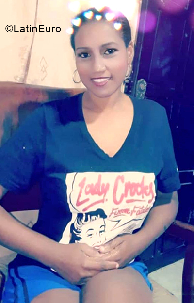 Date this georgeous Colombia girl Ximena from Cali CO28219