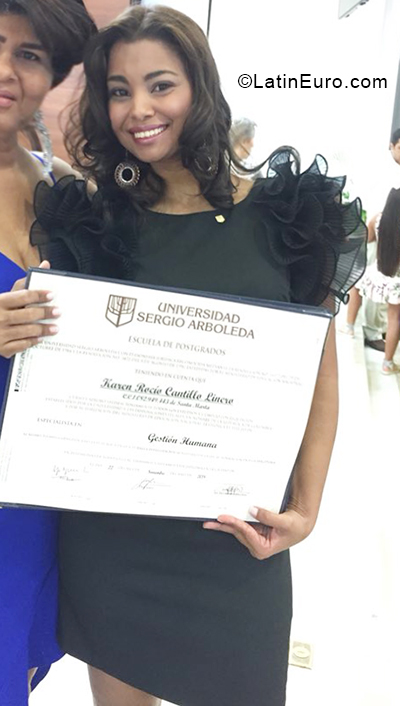 Date this gorgeous Colombia girl Rocio from Santa Marta CO28299