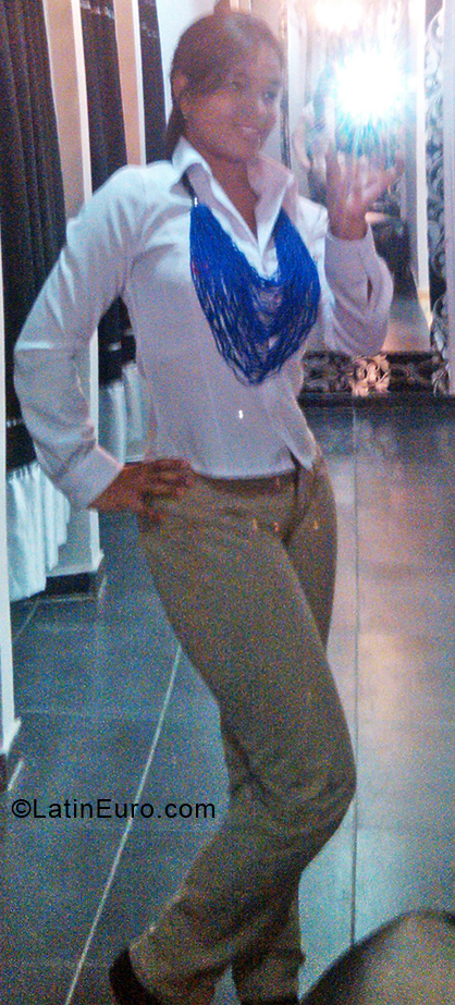 Date this fun Colombia girl Tali from Santa Marta CO28452